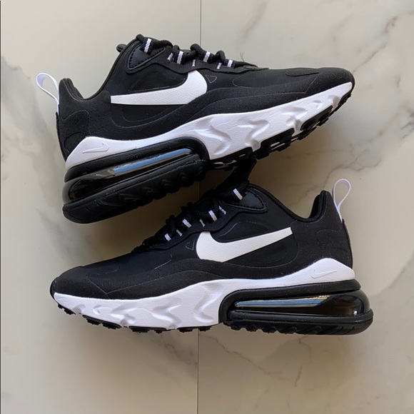 NWT Nike Air Max 270 React - Picture 4 of 8